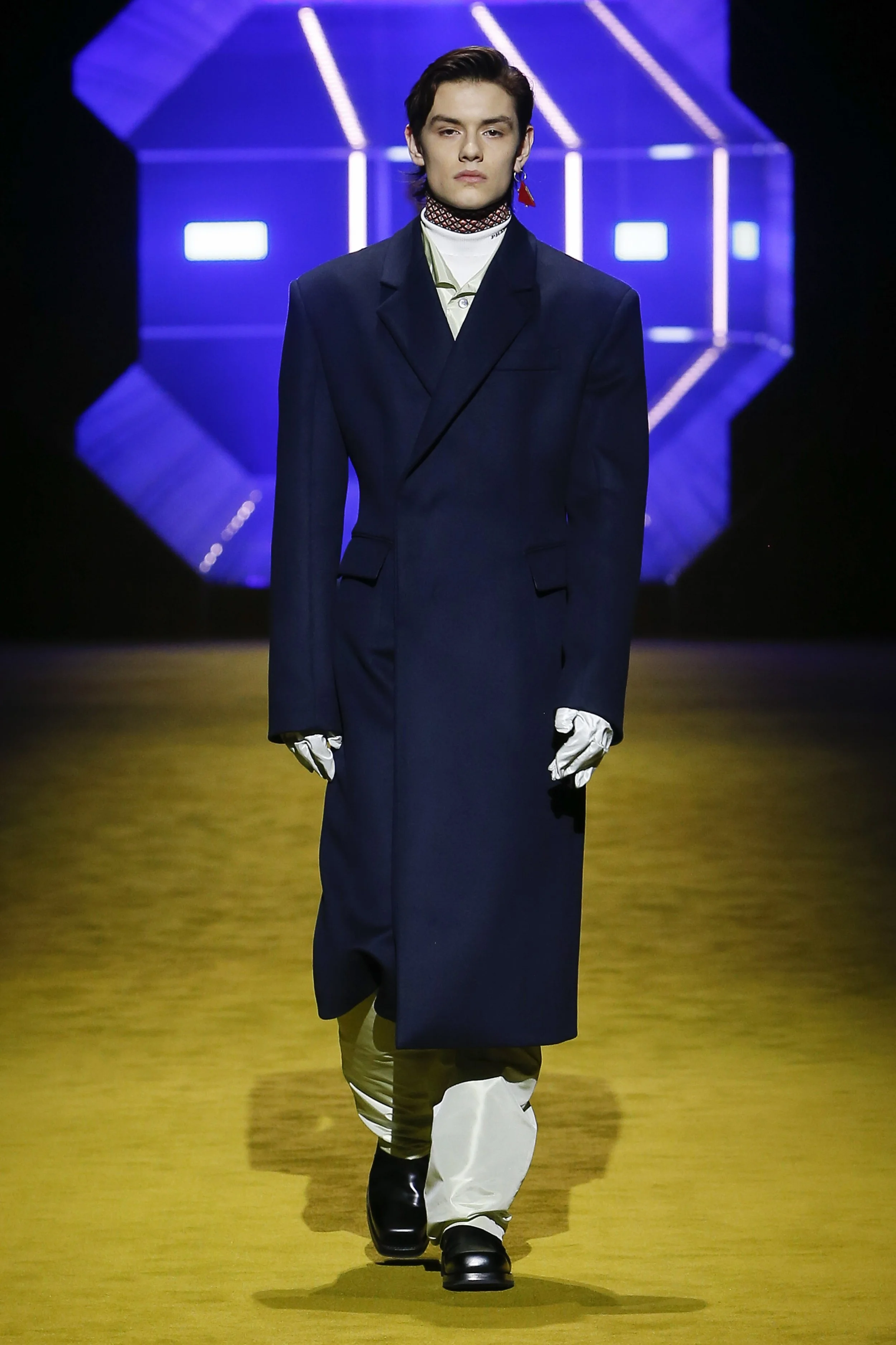 Prada's AW22 show was the ultimate Hollywood pick'n'mix. — Perfect˙